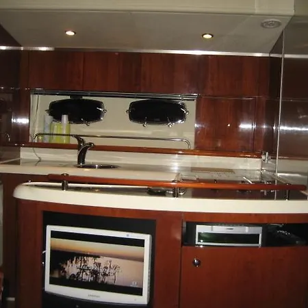 Fairline 52 Targa Båthotell
